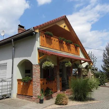 Gergely-haz, A Volt Peteri Dezsas Vendeghaz *