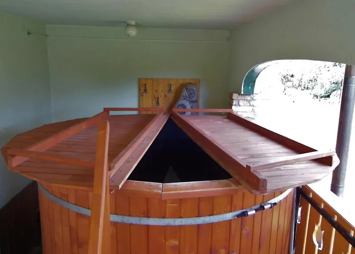 Gergely-haz, A Volt Peteri Dezsas Vendeghaz