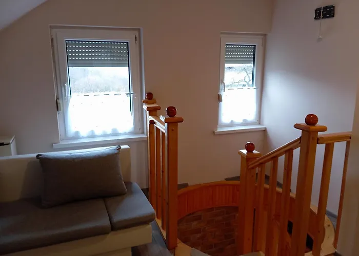 Gergely-haz, A Volt Peteri Dezsas Vendeghaz Tatil Evi *